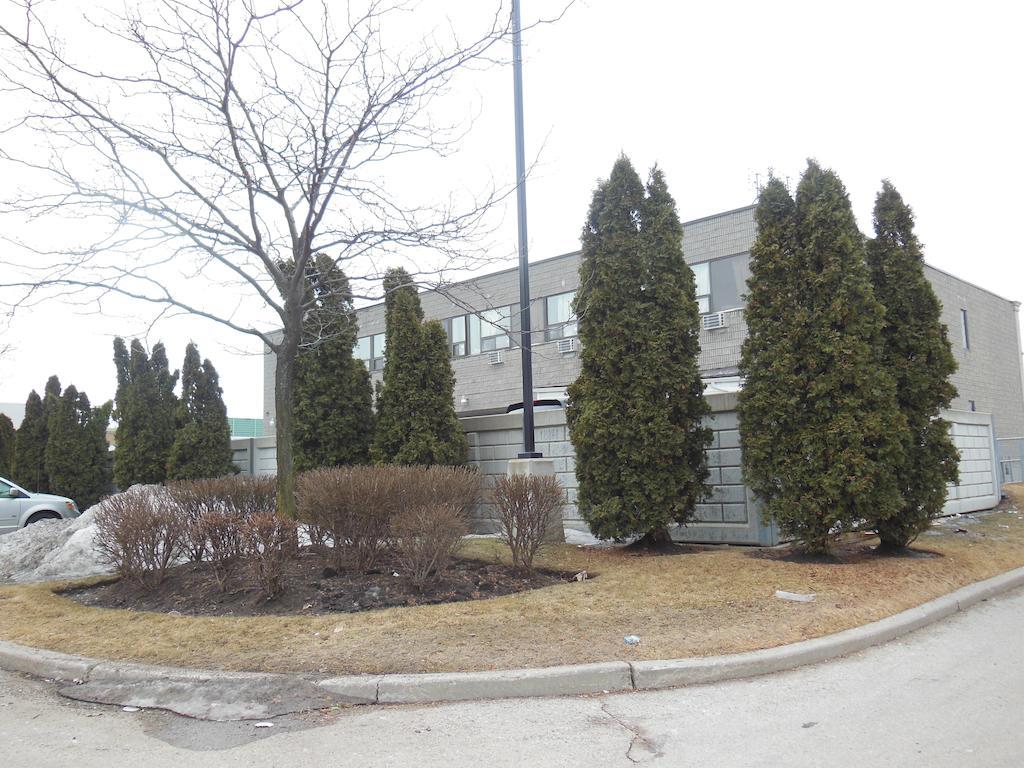 Nu Hotel Toronto Airport Мисисага Екстериор снимка